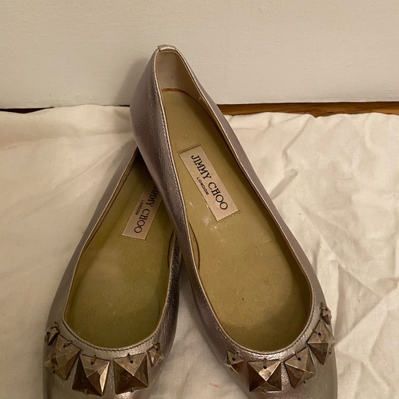 Jimmy Choo silver flats - Picture 1 of 8